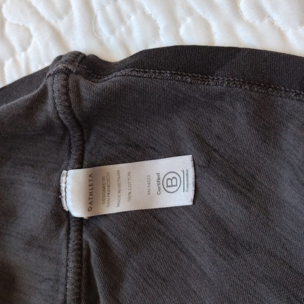 ATHLETA T Women's Size 1X - Picture 6 of 6